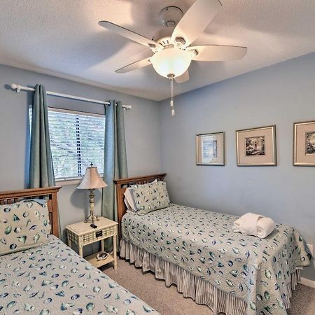 Hilton Head Condo Beach Supplies, Walk To Shore! Гілтон-Гед-Айленд Екстер'єр фото